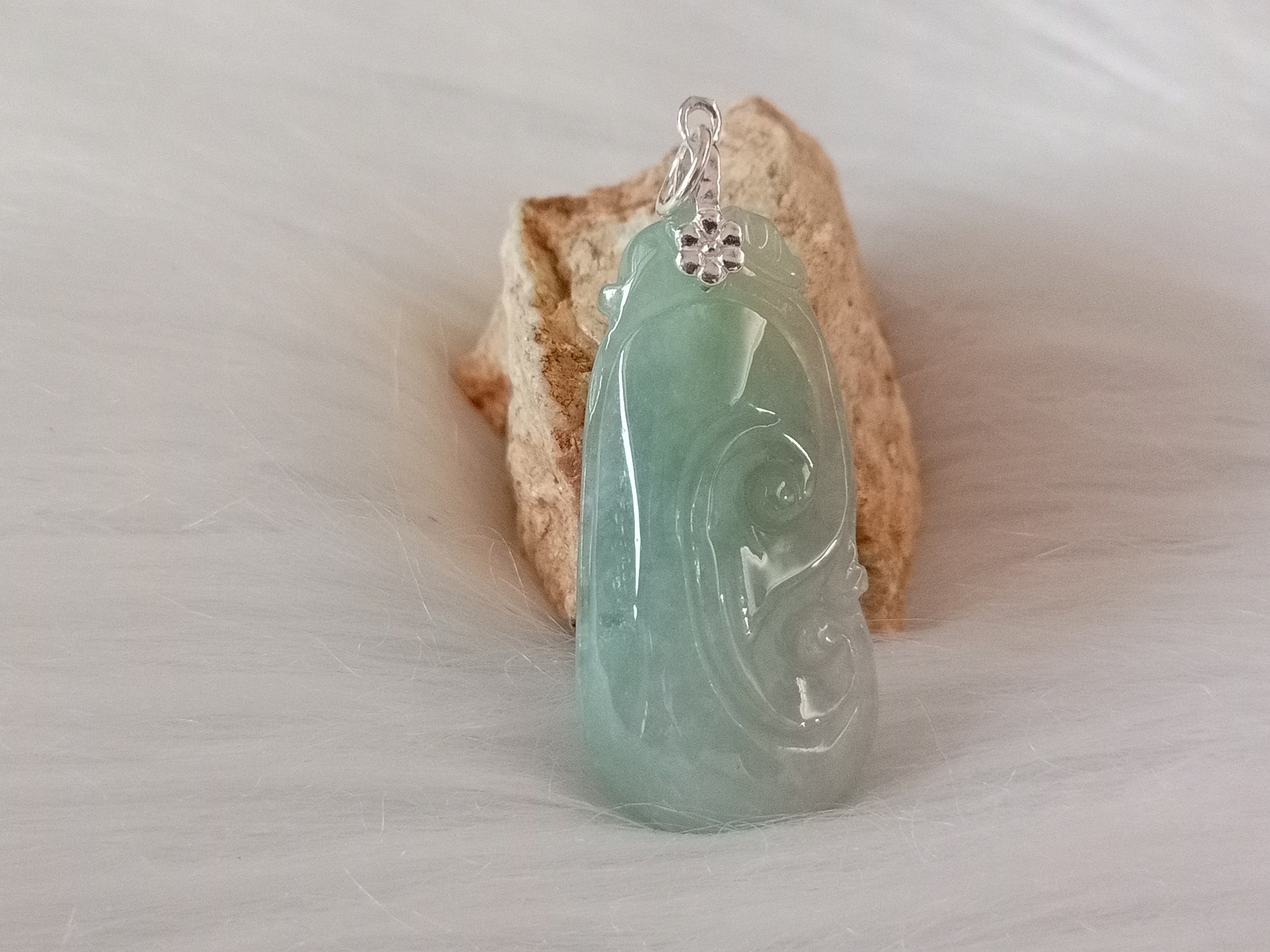 🍀 P232 - Natural Myanmar Jadeite Jade 