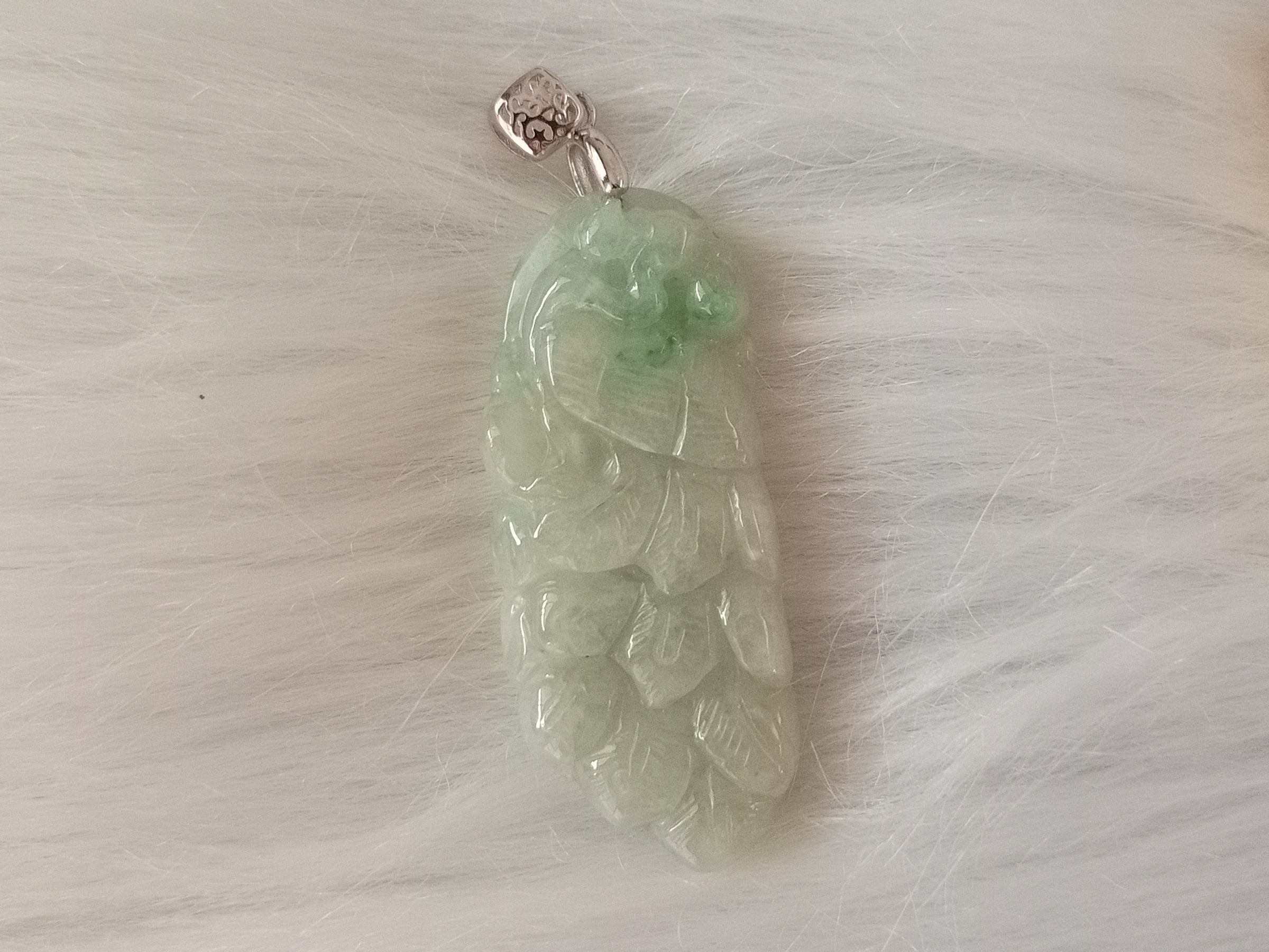 🍀 P250 - Natural Myanmar Jadeite Jade Peacock Pendant with 925 silver pendant buckle head 天然缅甸翡翠A货 吉祥如意～孔雀 吊坠配925银吊坠扣头