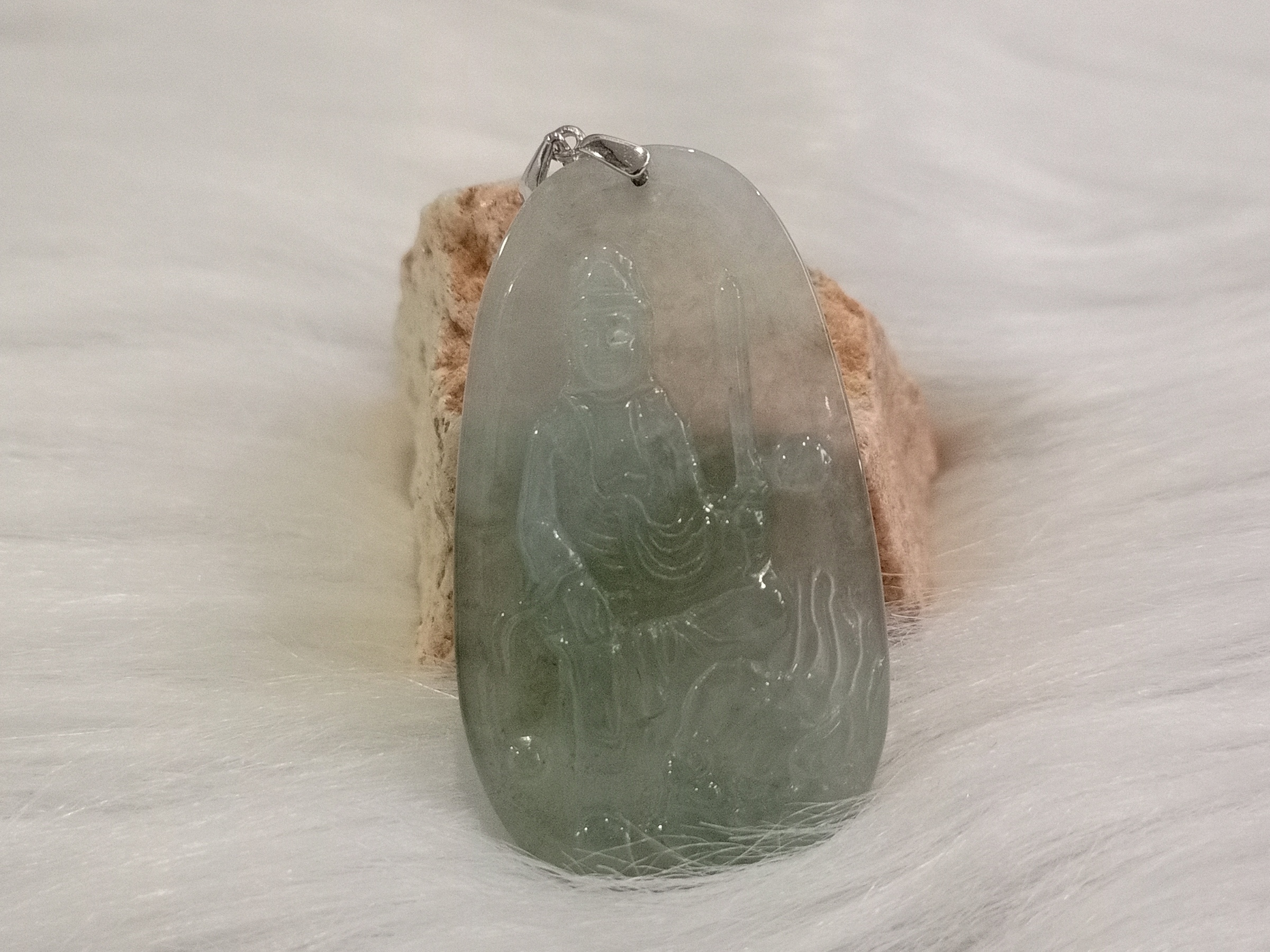 🍀 P286 - Natural Myanmar Jadeite Jade 