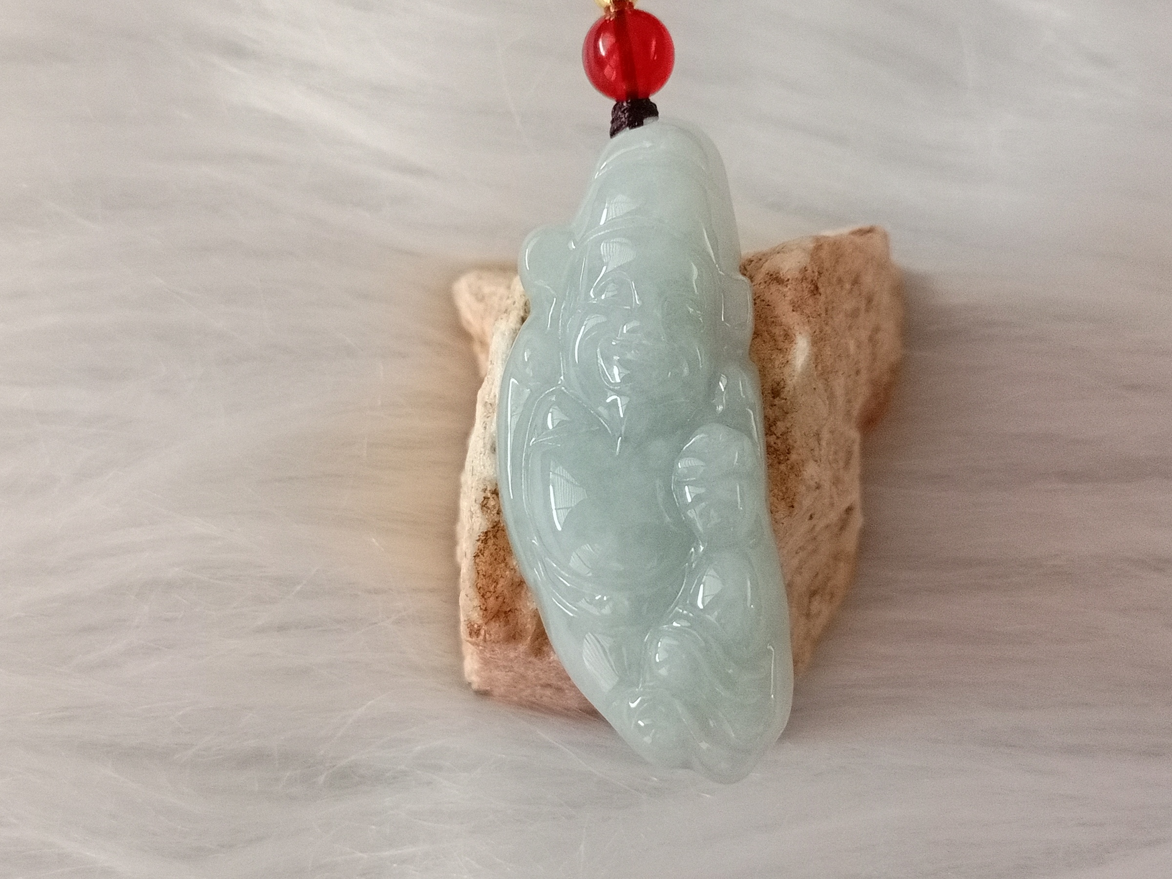 🍀 P318 - Natural Myanmar Jadeite Jade 