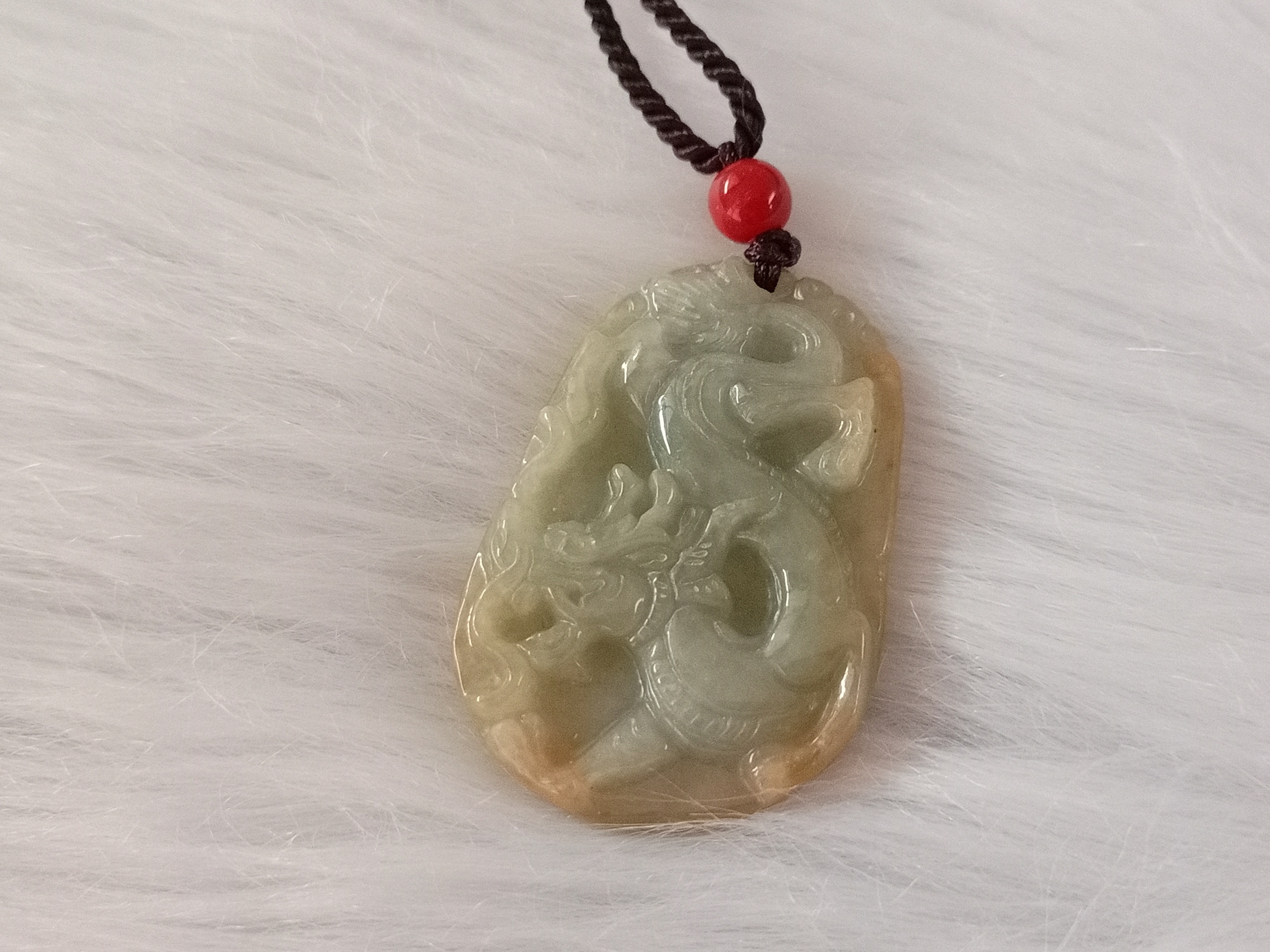 🍀 P350 - Natural Myanmar Jadeite Jade '' Dragon '' Pendant with Necklace Rope 天然缅甸翡翠A货双色黄飘蓝 