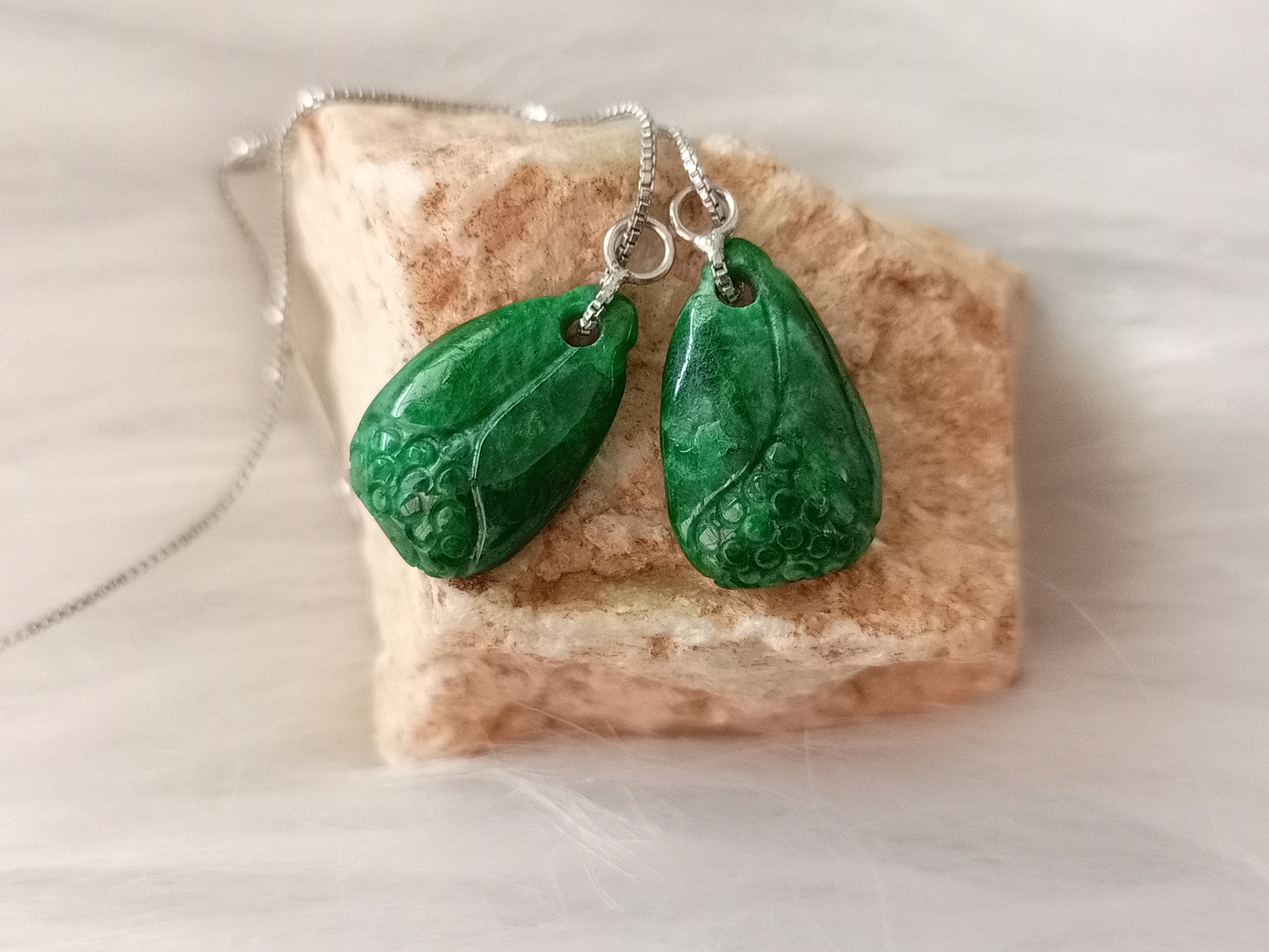 🍀 E012 - Natural Myanmar Jadeite Jade  Earrings 天然缅甸翡翠A货 