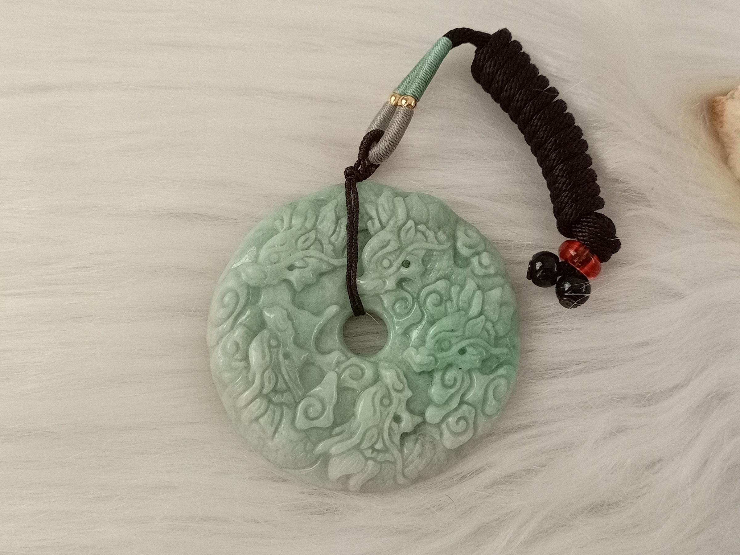 🍀 P377 - Natural Myanmar Jadeite Jade '' Dragon～ Peace Buckle '' Pendant with Necklace Rope (with certificate) 天然缅甸翡翠A货 