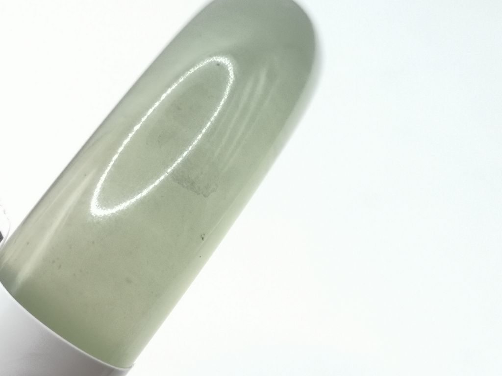 B2702I