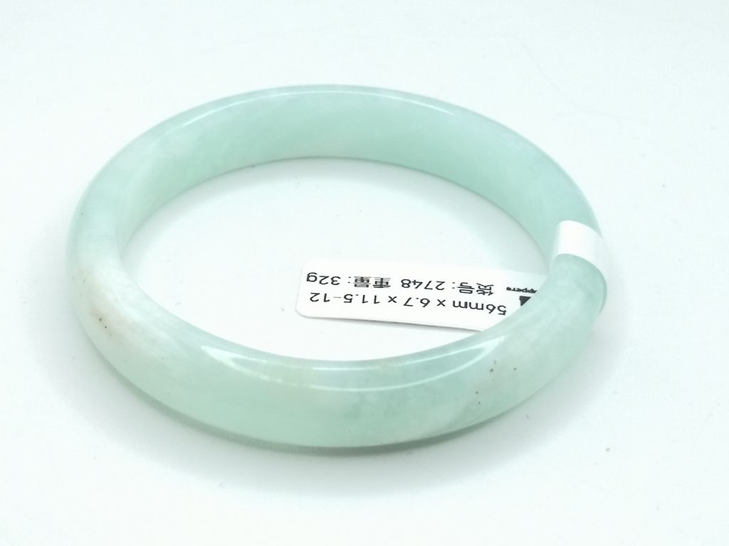 B2748F