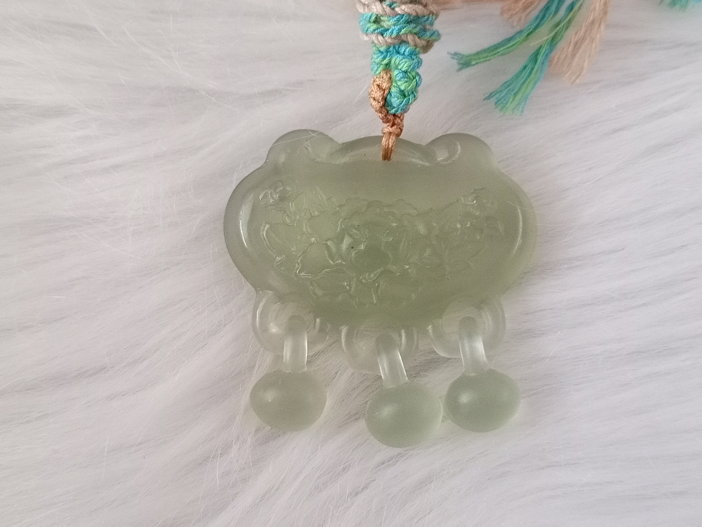 天然翡翠 根付 掛物 H6–17 天然翡翠 根付 掛物 H6–17 - メルカリ