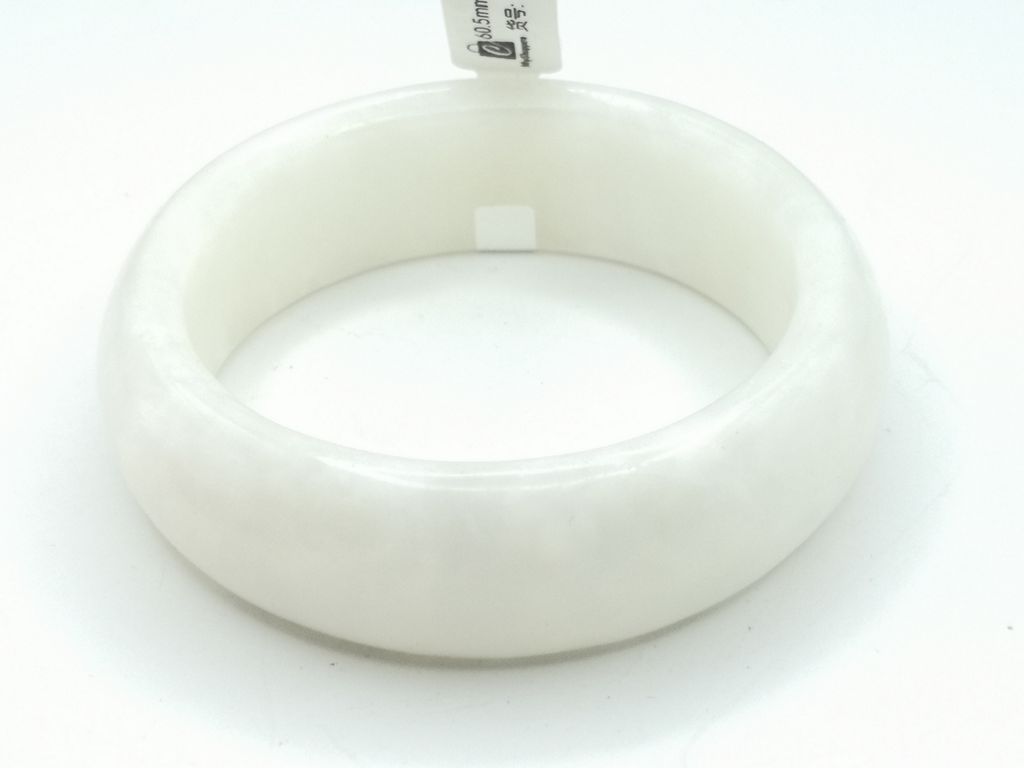 B3076J