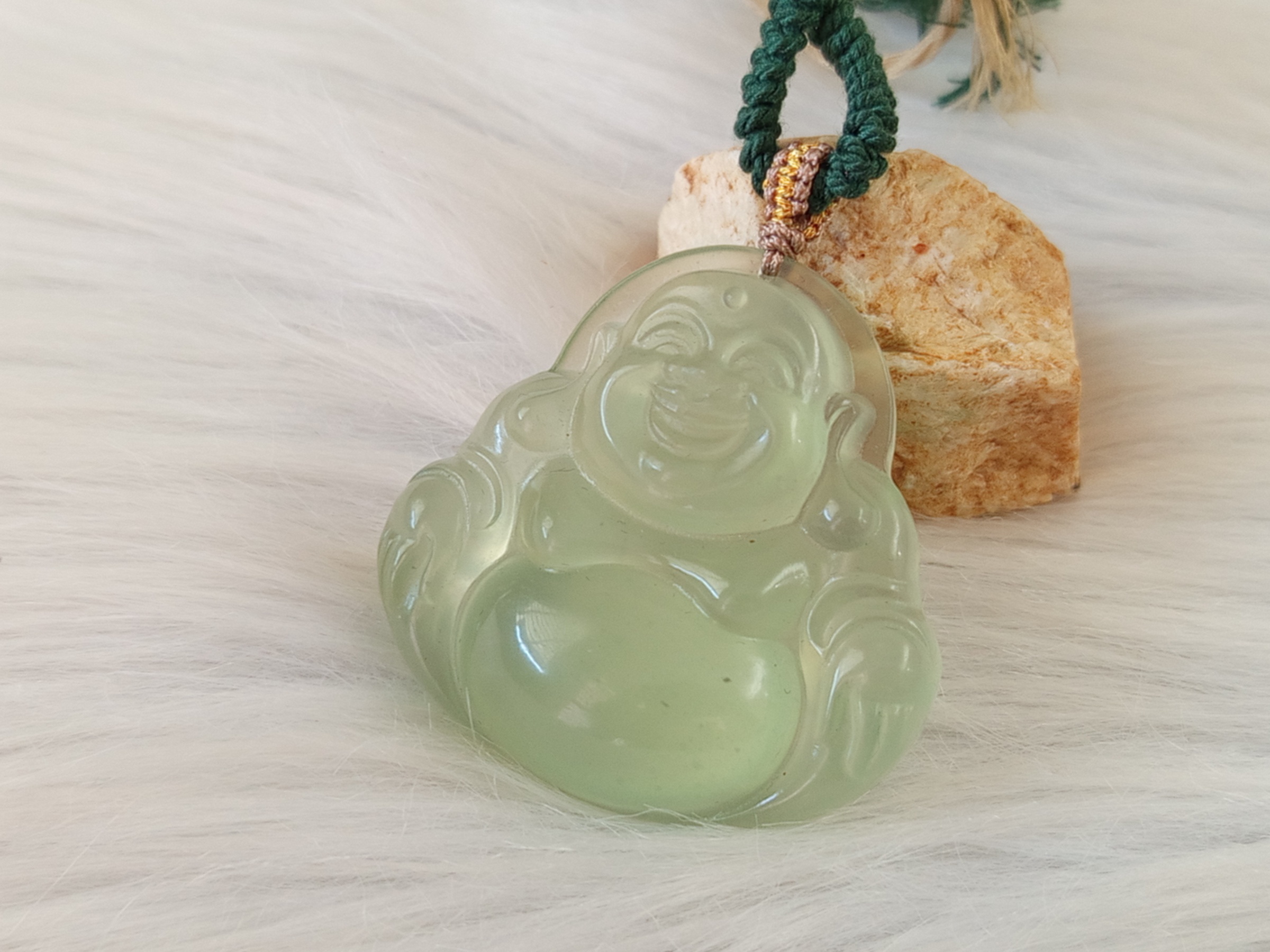 🍀 P590 - Natural Serpentine Jade 