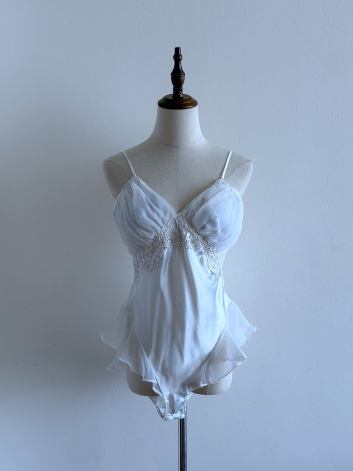 The Simple Piece Vintage-Films-IMG-79047B7E-365C-4F88-864F-4AF7465E16C8