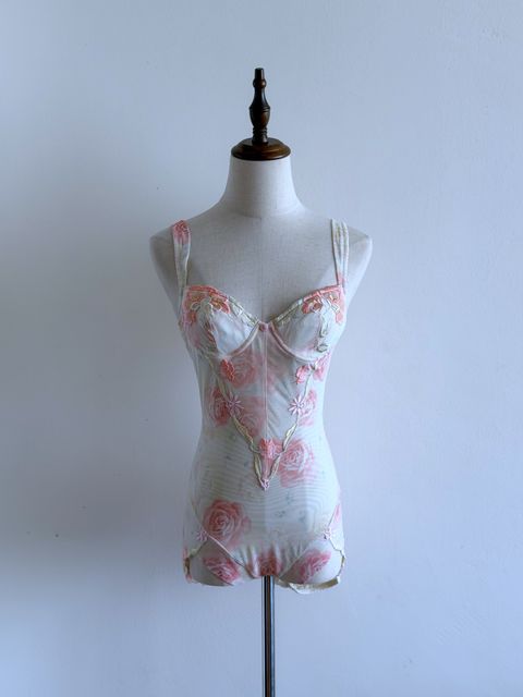 The Simple Piece Vintage-Films-IMG-43532A26-7893-4E72-B160-DD9B59C81DC6