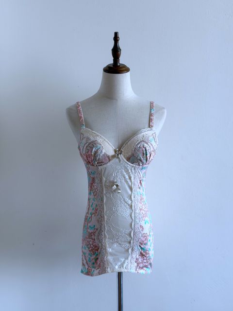 The Simple Piece Vintage-Films-IMG-A6A9FB8F-5FFE-4D71-99E2-31411DC8C9AB