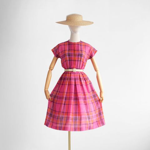 dress 1.jpg