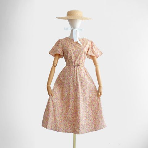 Dress 17a.jpg
