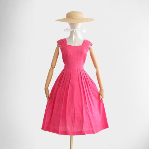 Dress 1.jpg