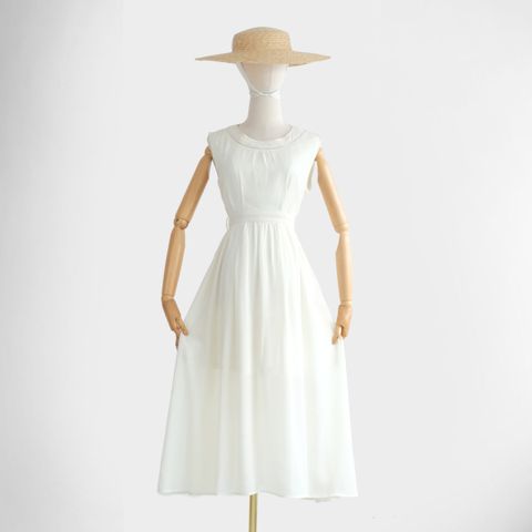 Dress 2.jpg