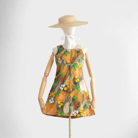 dress 01.jpg