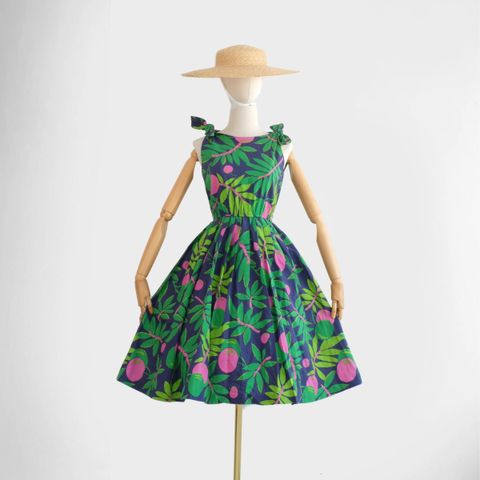 dress 08.jpg