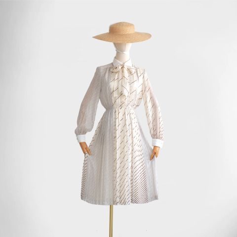dress 6