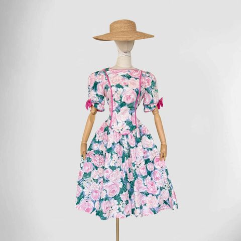 Dress 3