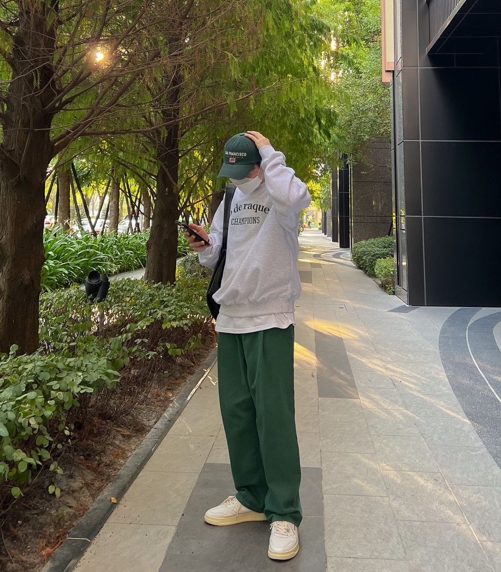 OPPAKOREA 大打褶深綠牛仔寬褲