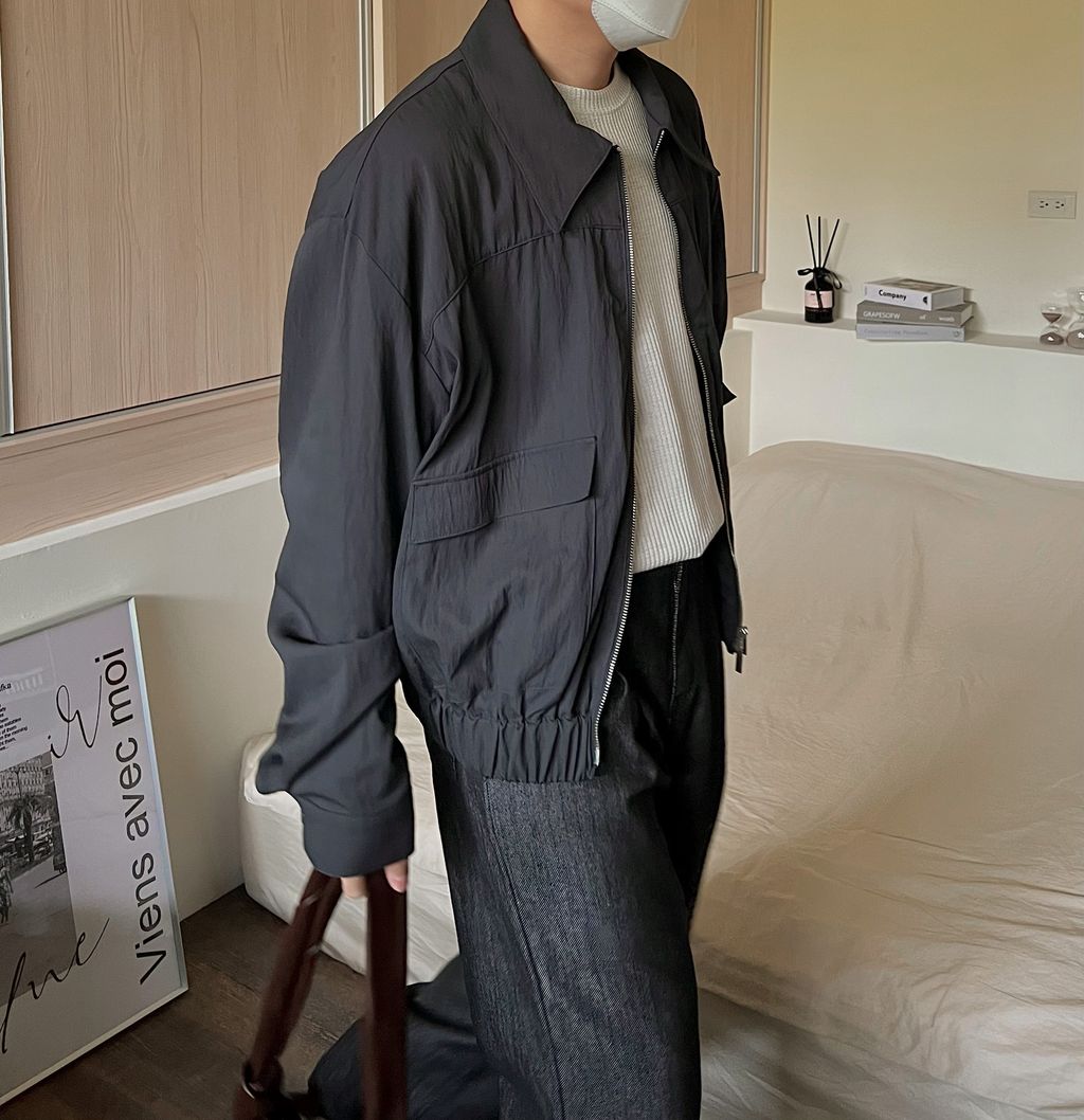 OPPAKOREA 微光澤口袋短版縮口外套 (2色)