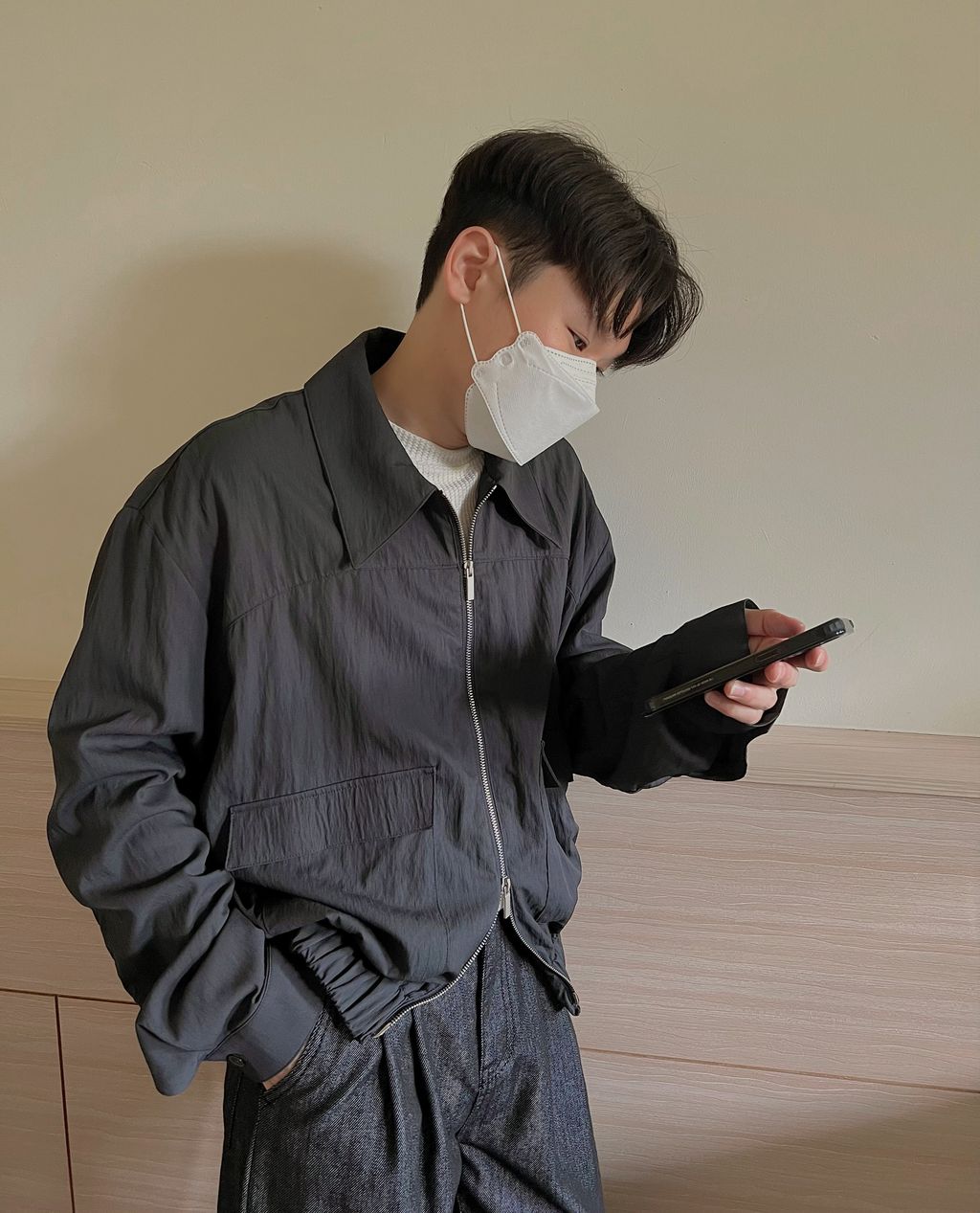 OPPAKOREA 微光澤口袋短版縮口外套 (2色)