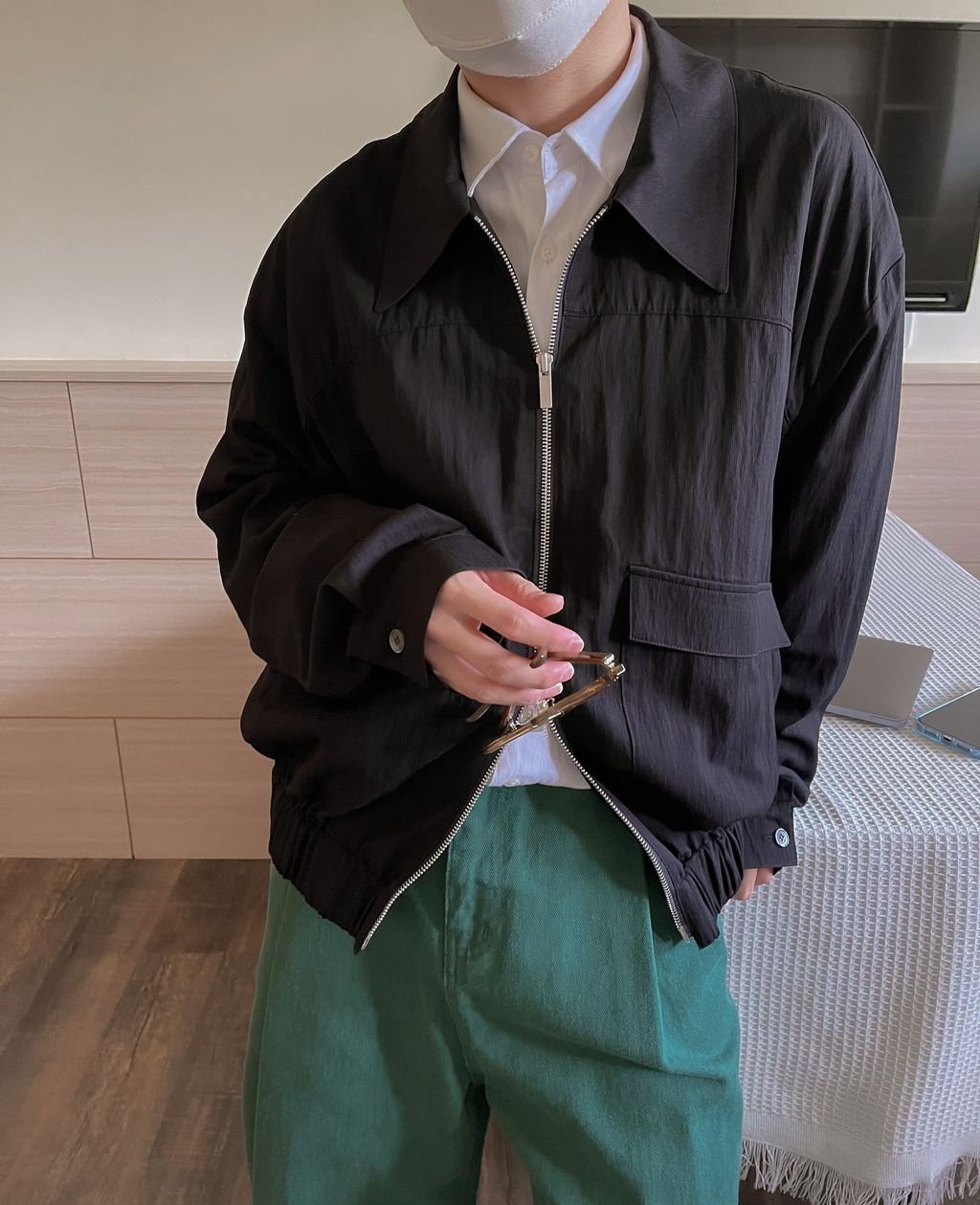OPPAKOREA 微光澤口袋短版縮口外套 (2色)
