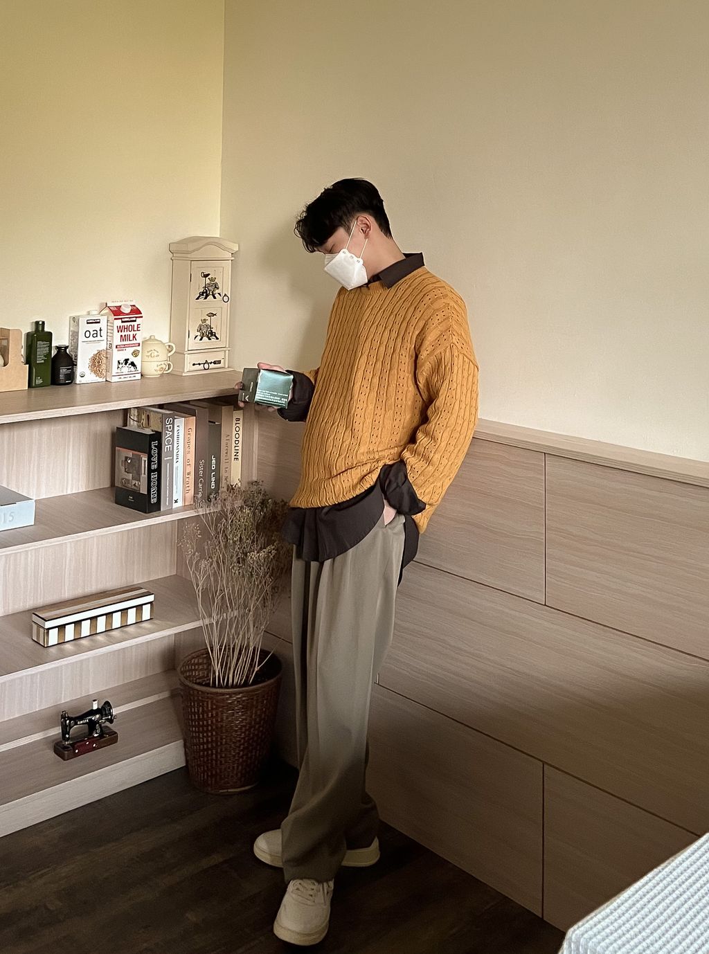 OPPAKOREA 圓領麻花微鏤空針織衫 (2色)
