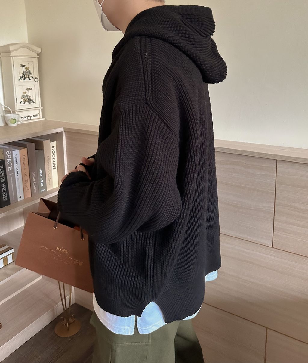 OPPAKOREA 開衩分層素色短T (2色) (四季最佳內搭!!!)