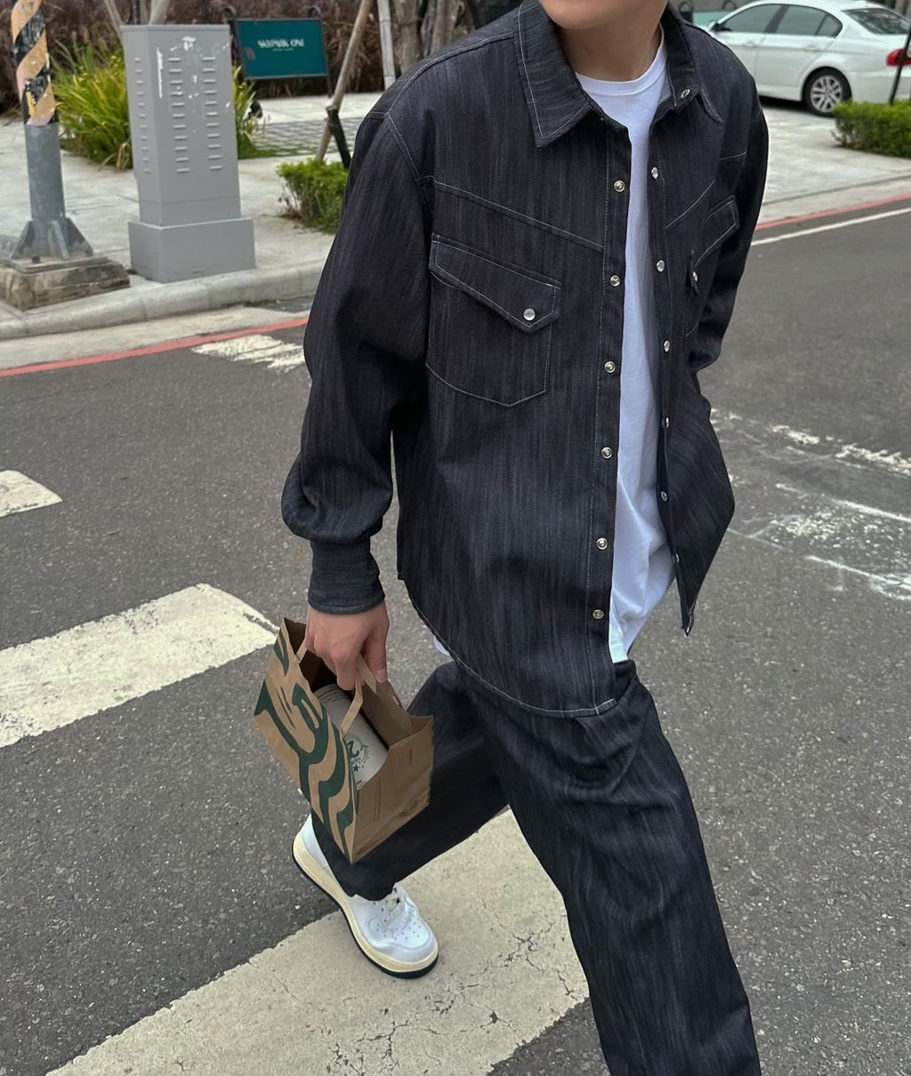 OPPAKOREA 兩褶細紋牛仔寬褲 (無染色單寧)(可搭配套裝)