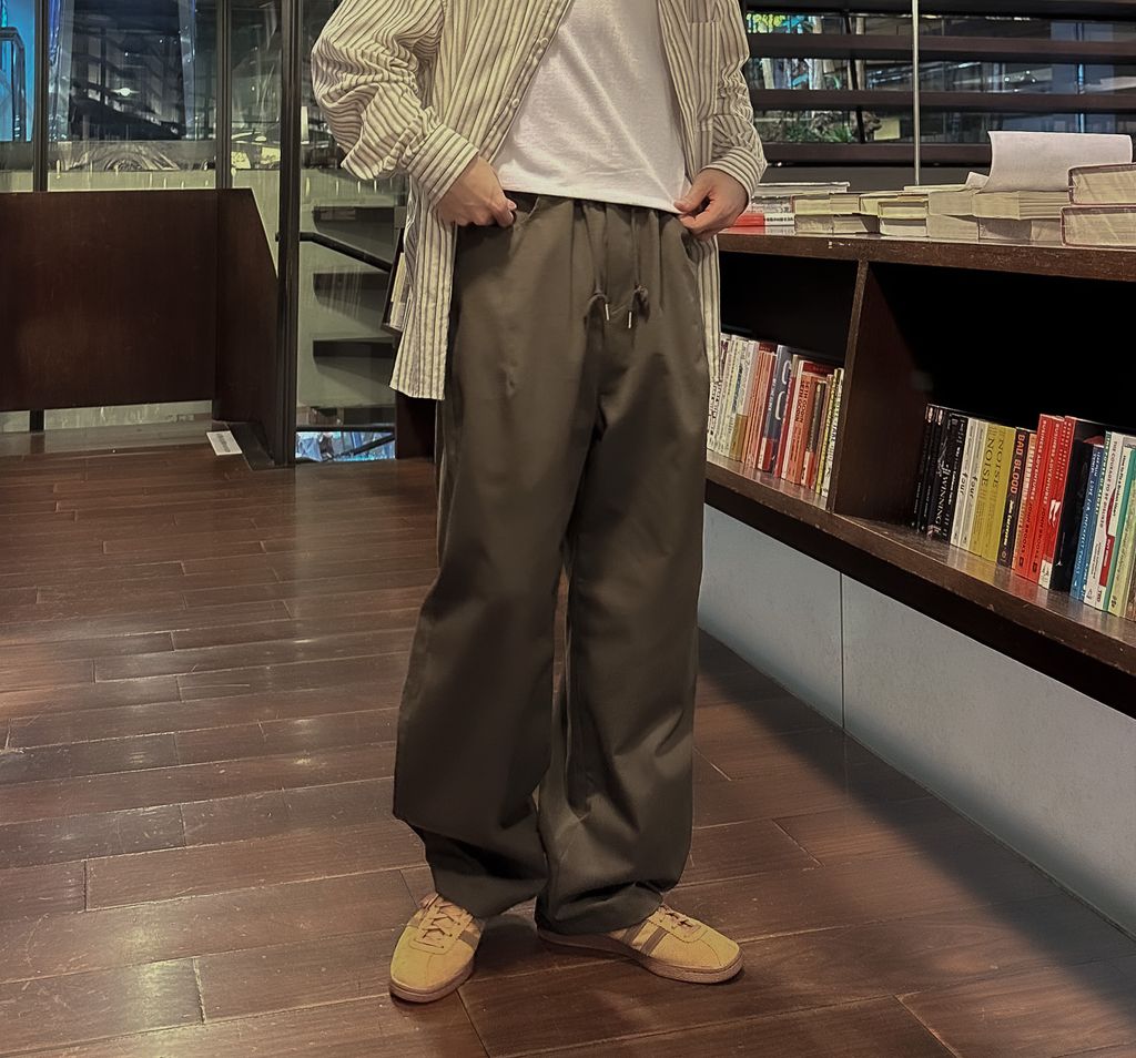 OPPAKOREA 車線弧形剪裁工作寬褲 (3色)