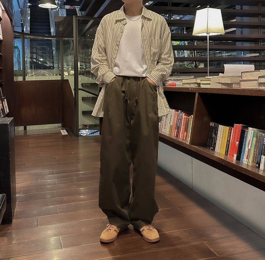 OPPAKOREA 車線弧形剪裁工作寬褲 (3色)