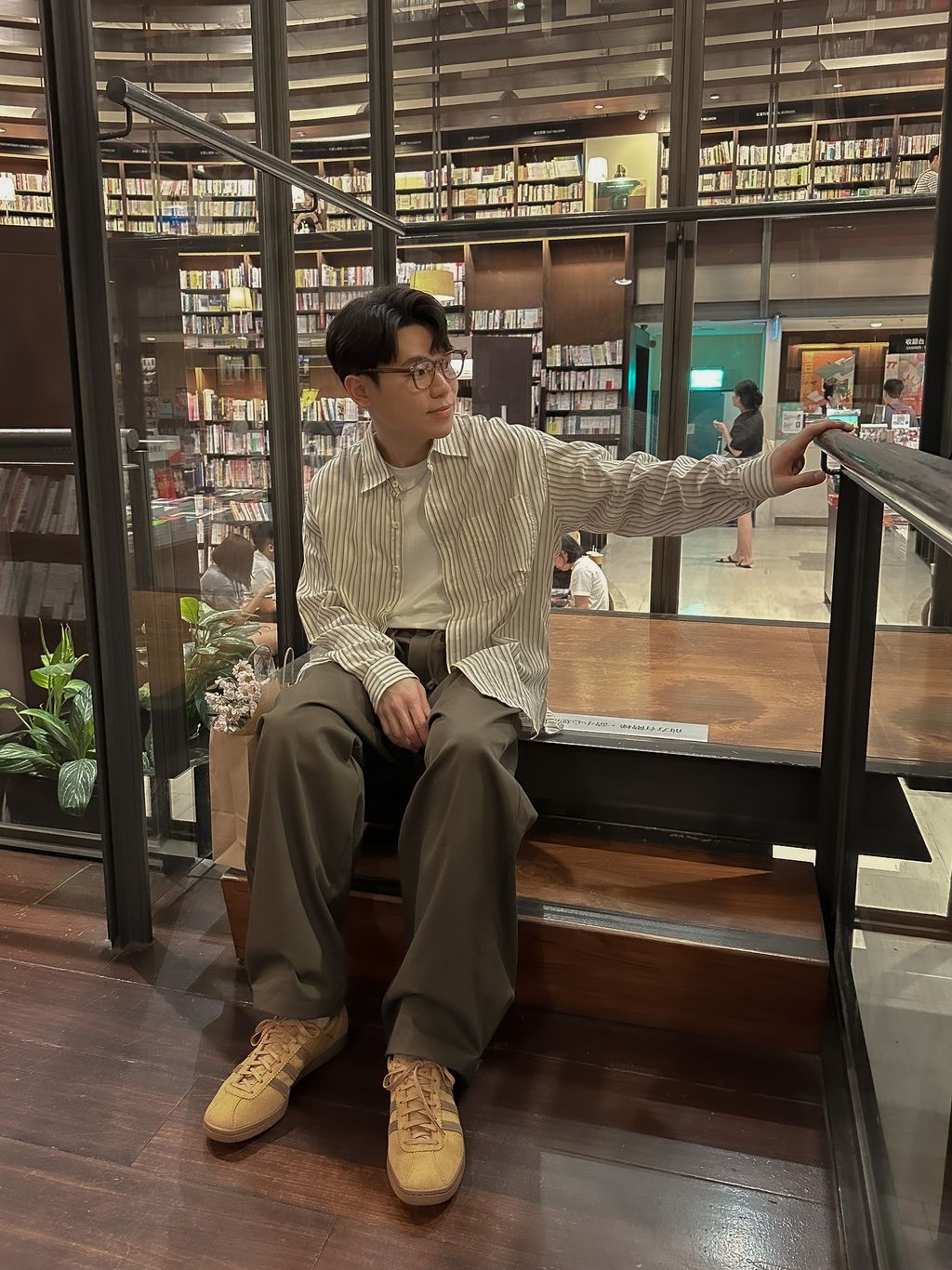 OPPAKOREA 車線弧形剪裁工作寬褲 (3色)
