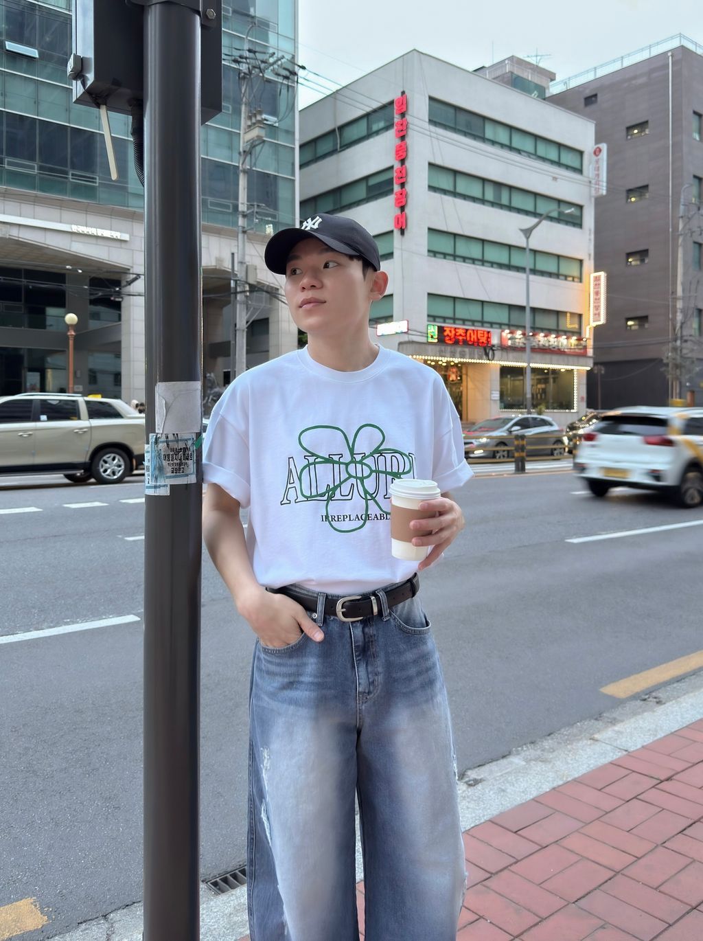 OPPAKOREA 花絨刺繡英字短T (2色) (推薦單品!!!)