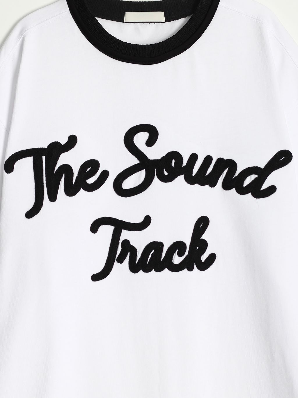 OPPAKOREA Track 鍊式英字刺繡短T (2色)