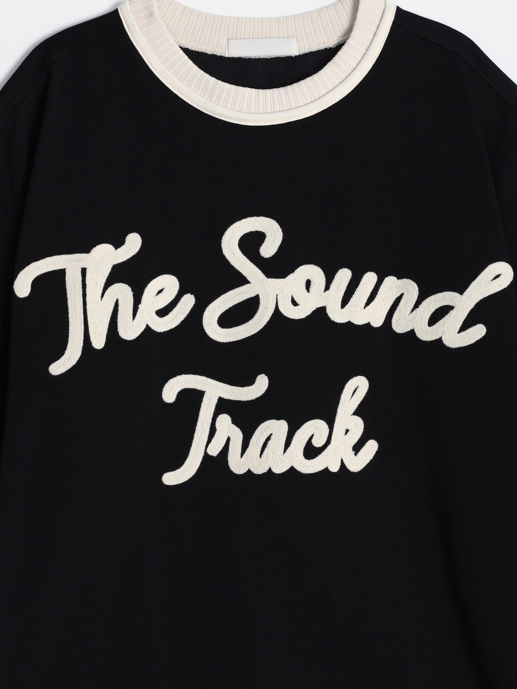 OPPAKOREA Track 鍊式英字刺繡短T (2色)