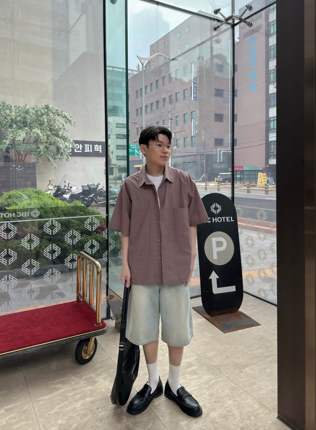 OPPAKOREA Salty 水洗百慕達牛仔短褲