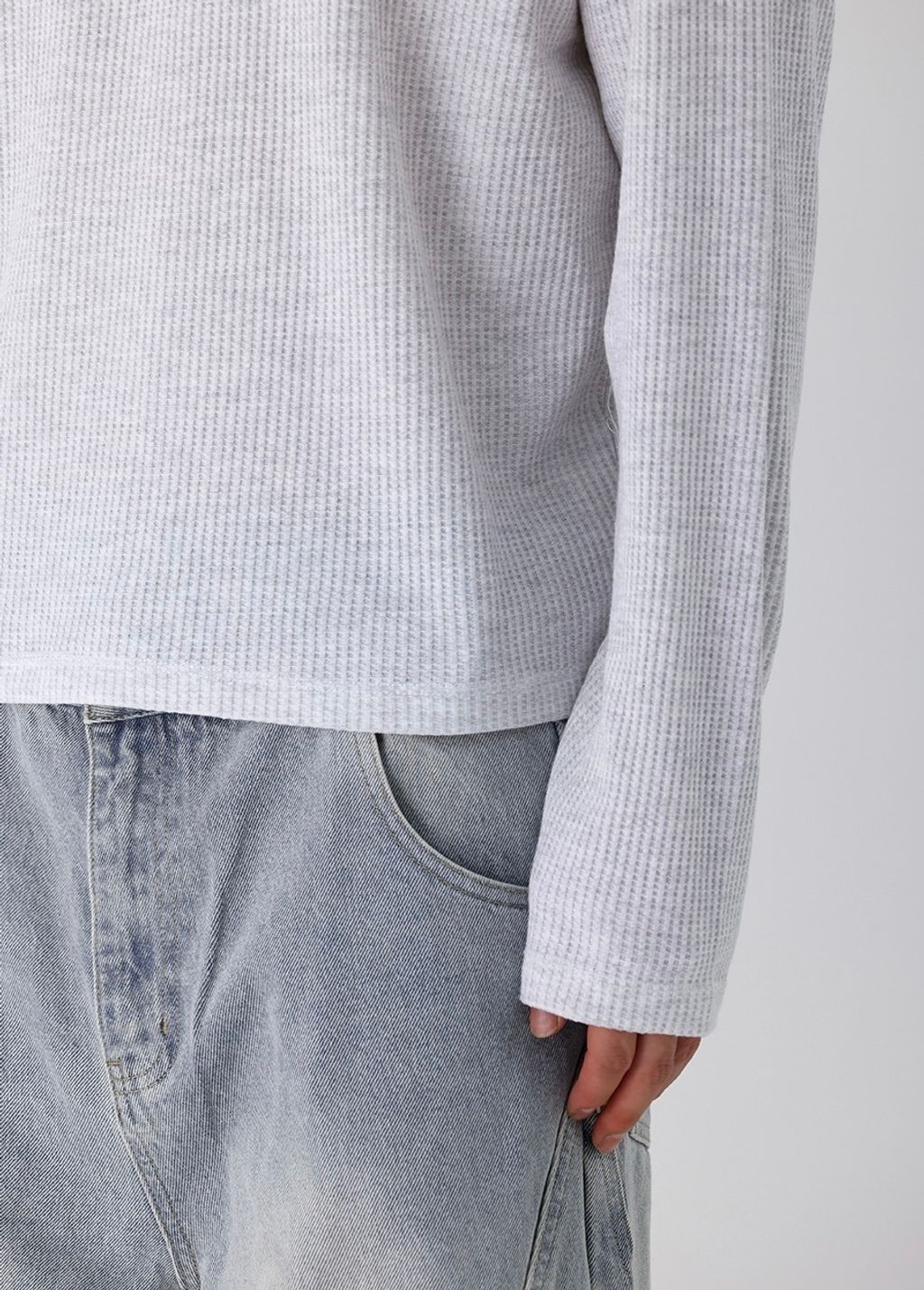 누티지_크롭-와플-머슬-긴팔티_메란지 (1)