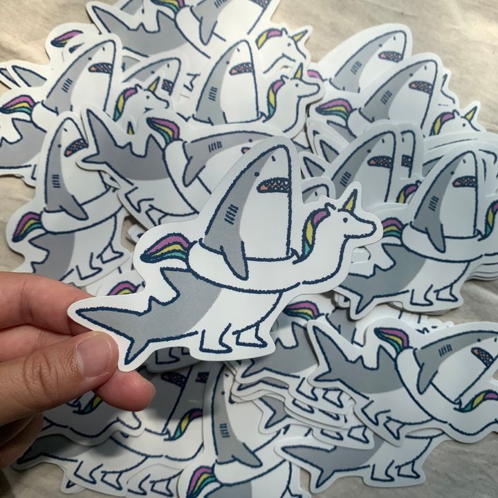 sticker-greatwhitesharkswimring