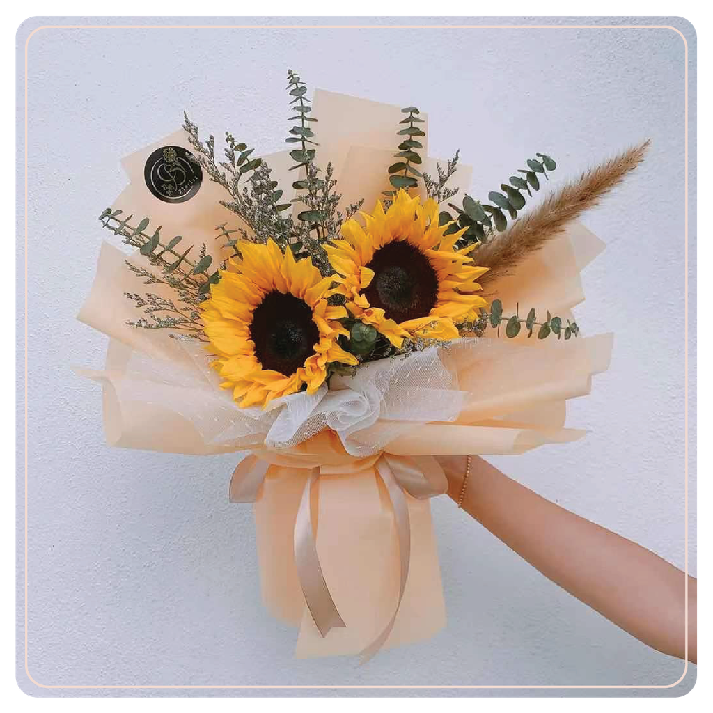 Teacher's Day Fresh Sunflower Bouquet_RM123.png