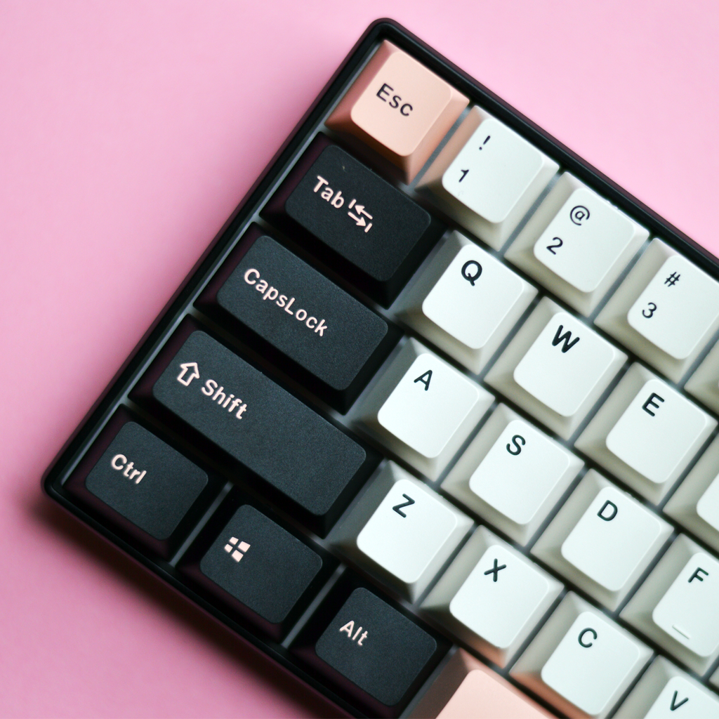 Pre-Built Olivia 61 keys 60% KalerKeyboard KTT Peach Switch 04