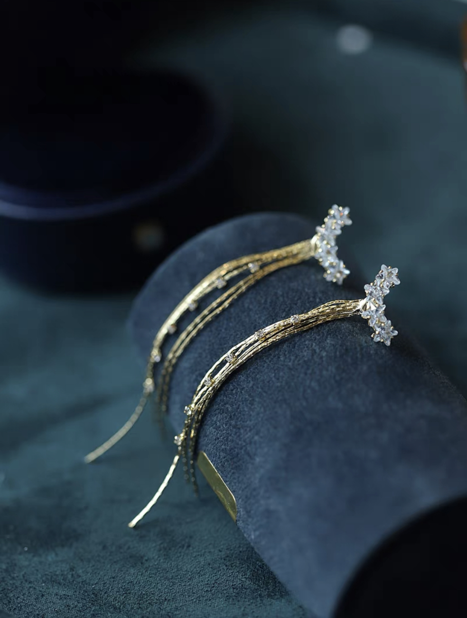 FF525E73-8FB3-4878-8890-AFF39BEF059C