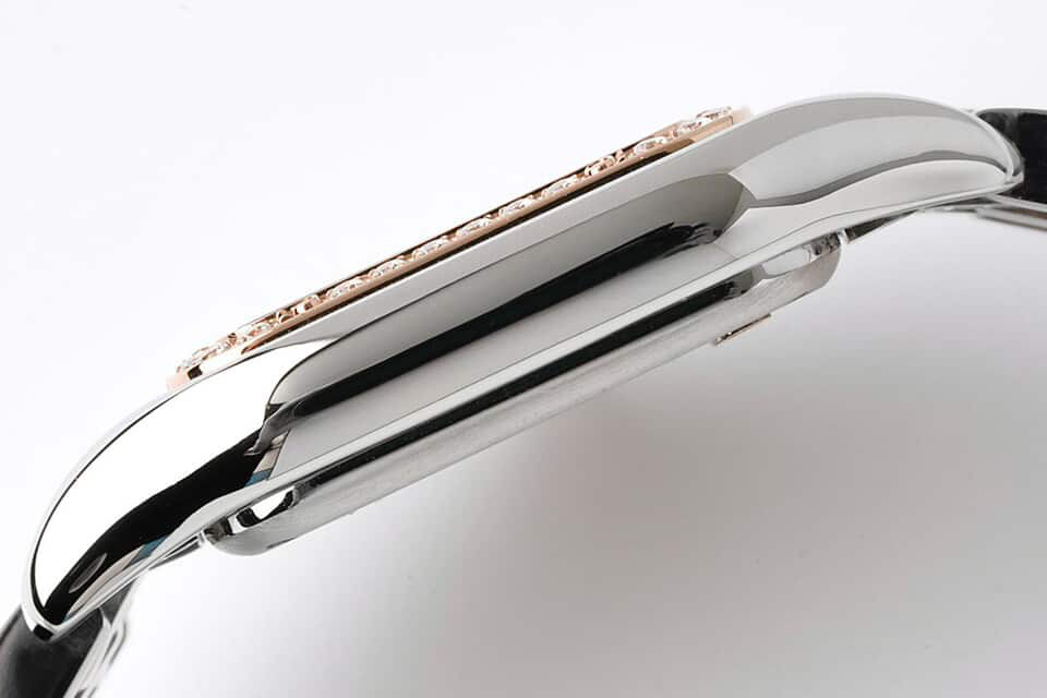 A60AEC4D-6179-440E-BBEC-7BB23BEF971D