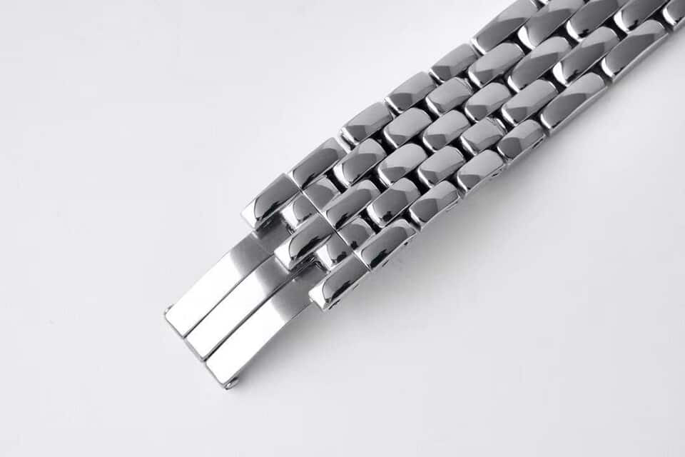 5B85A901-745F-41F7-A928-2AC76C914ADA