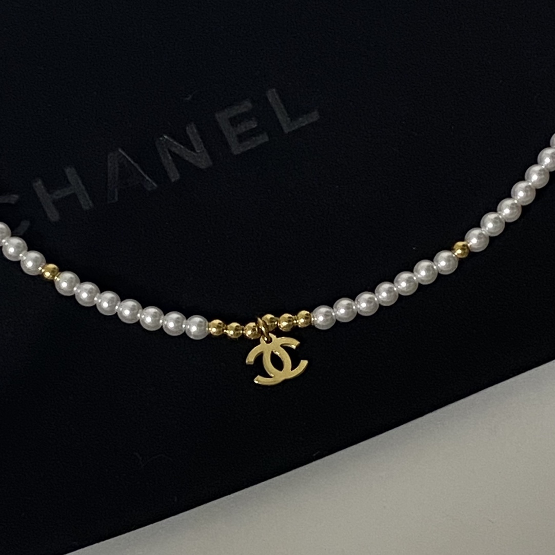 6AC1DDCF-E09D-4EB1-A31E-0DBCB46365EB