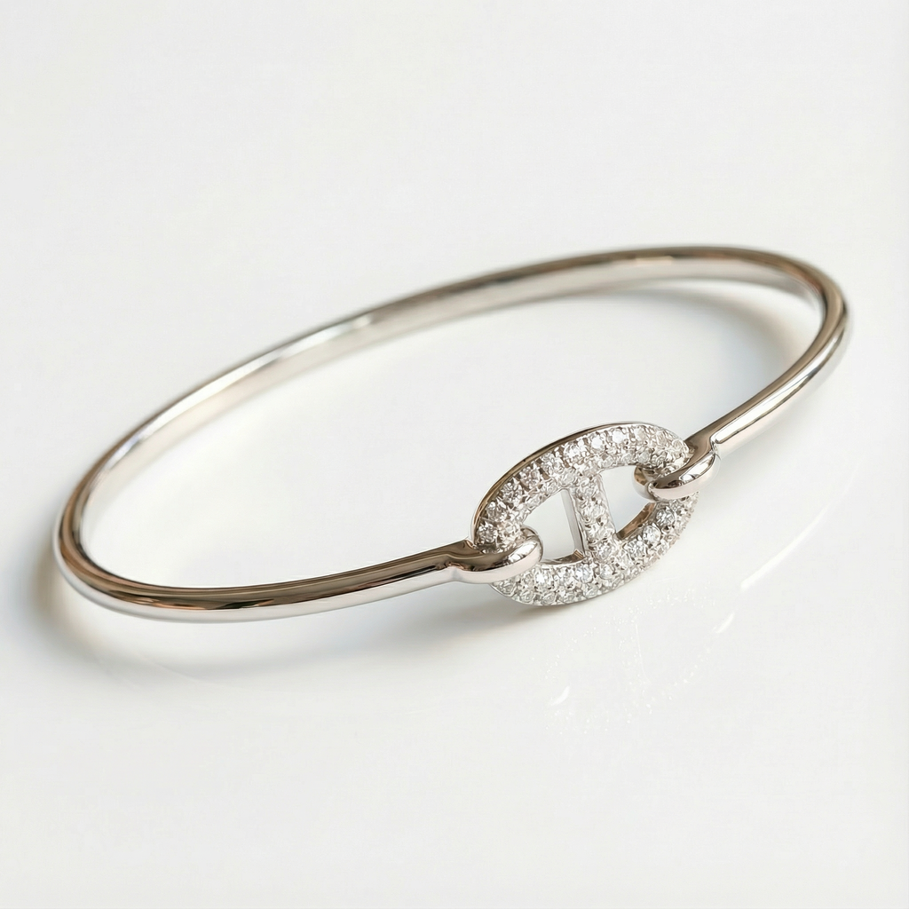 白金色手環_45度角