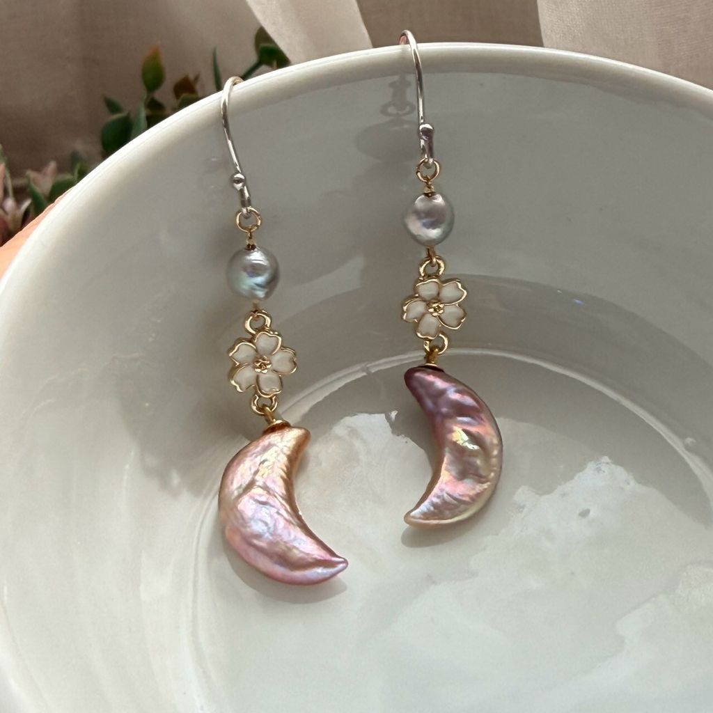 LINE_ALBUM_Earrings_260930_11