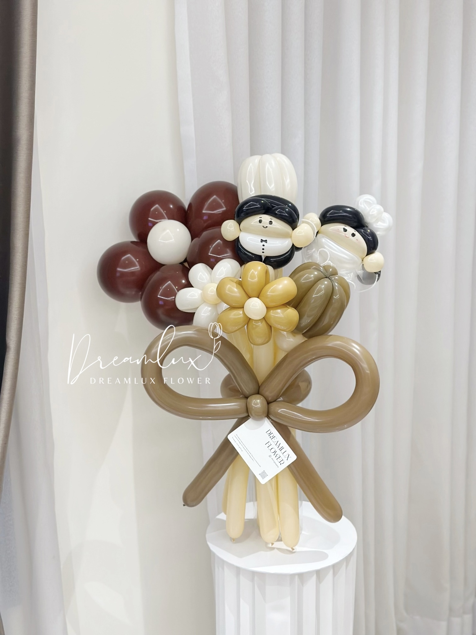 Copy of  Dreamlux flower (Logo)