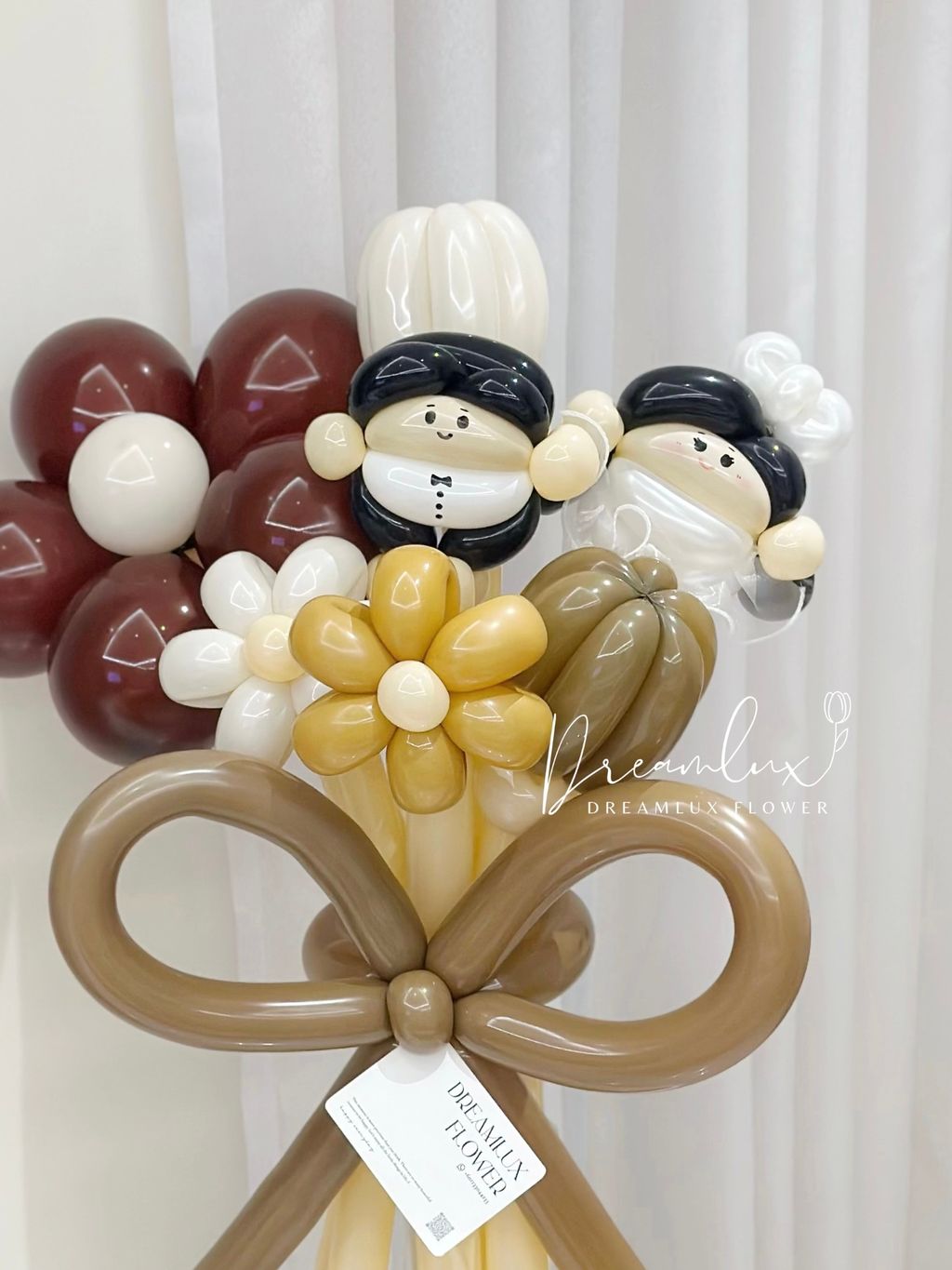 Copy of  Dreamlux flower (Logo)