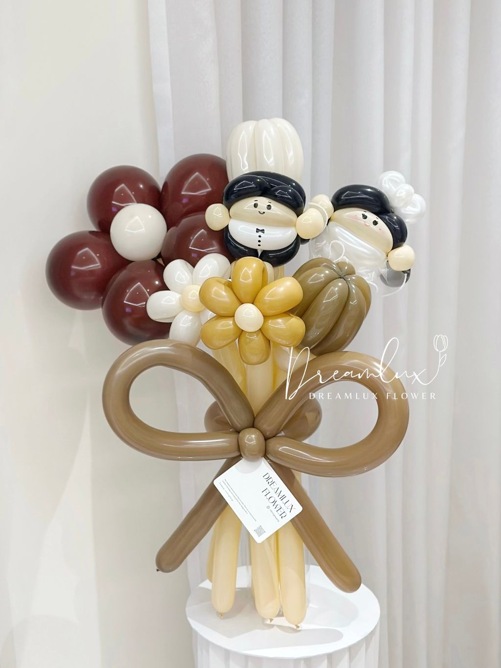 Copy of  Dreamlux flower (Logo)